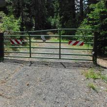 Round Mountain - Gate